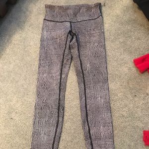 On Sale for 2 more days only!!! Lululemon leggings